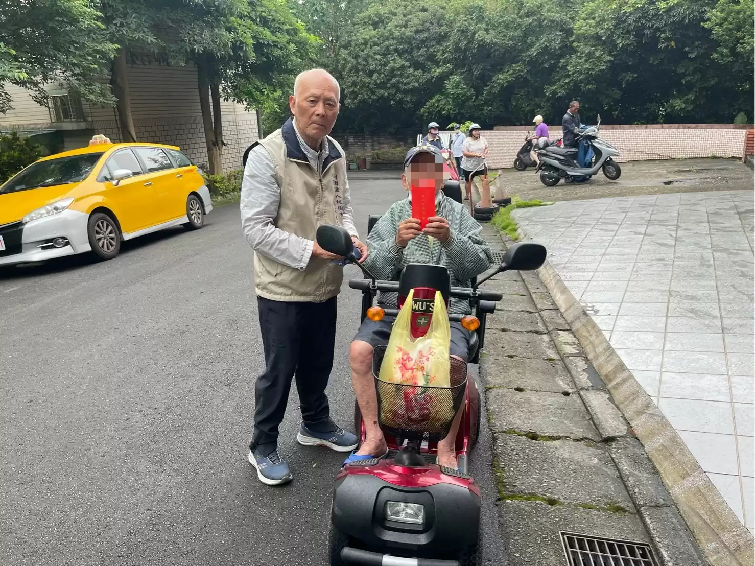 【媒體報導】桃園市德修宮文教基金會端午節傳愛 捐贈60萬9千元嘉惠203戶弱勢家庭 【媒體報導】桃園市德修宮文教基金會端午節傳愛 捐贈60萬9千元嘉惠203戶弱勢家庭