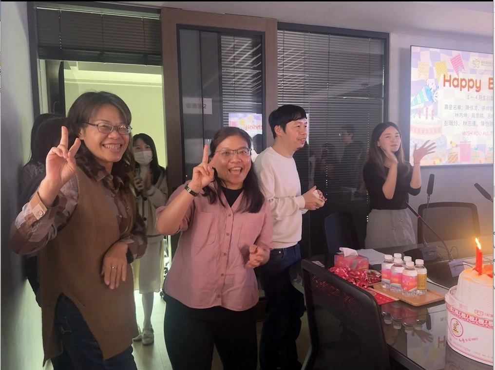 春虹建設為1-4月壽星暖心慶生 一起為春虹家人送上最真摯的祝福 春虹建設為1-4月壽星暖心慶生 一起為春虹家人送上最真摯的祝福