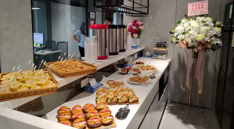 春虹建設舉辦茶會，開啟與年輕世代及新趨勢的永續未來！