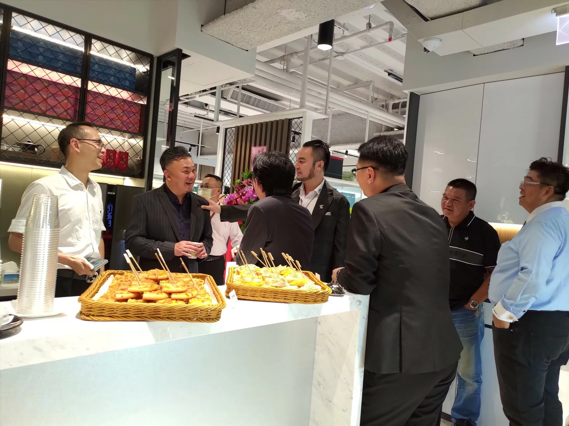 春虹建設舉辦茶會，開啟與年輕世代及新趨勢的永續未來！