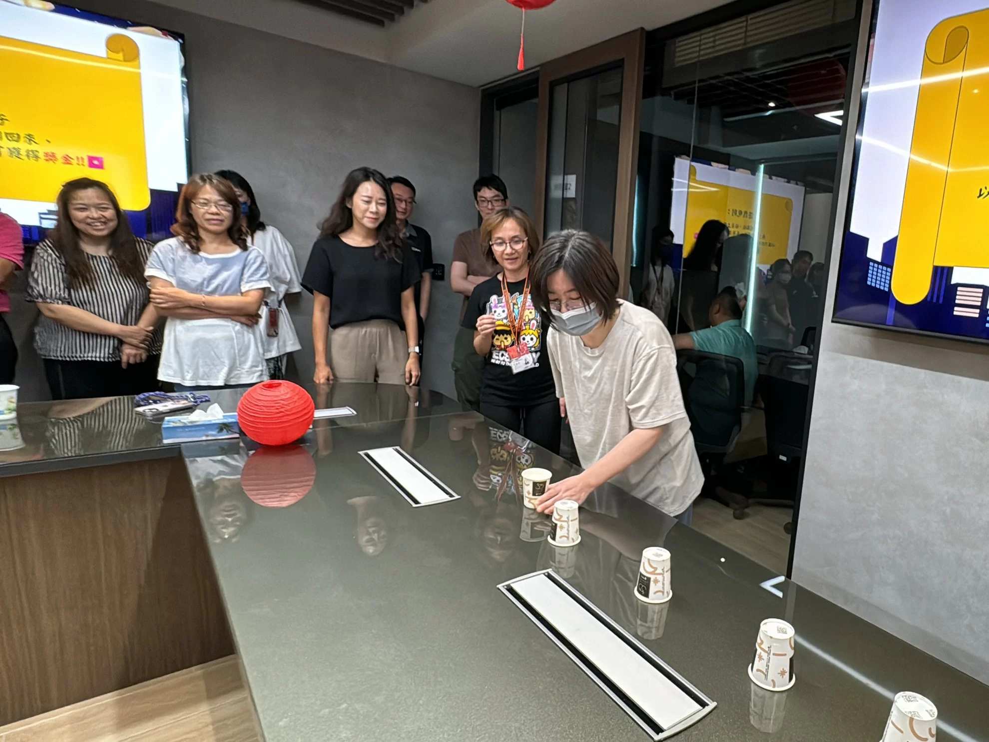 春虹建設中秋佳節聚餐,讓員工共享歡樂時光,溫情滿溢! 春虹建設中秋佳節聚餐,讓員工共享歡樂時光,溫情滿溢!